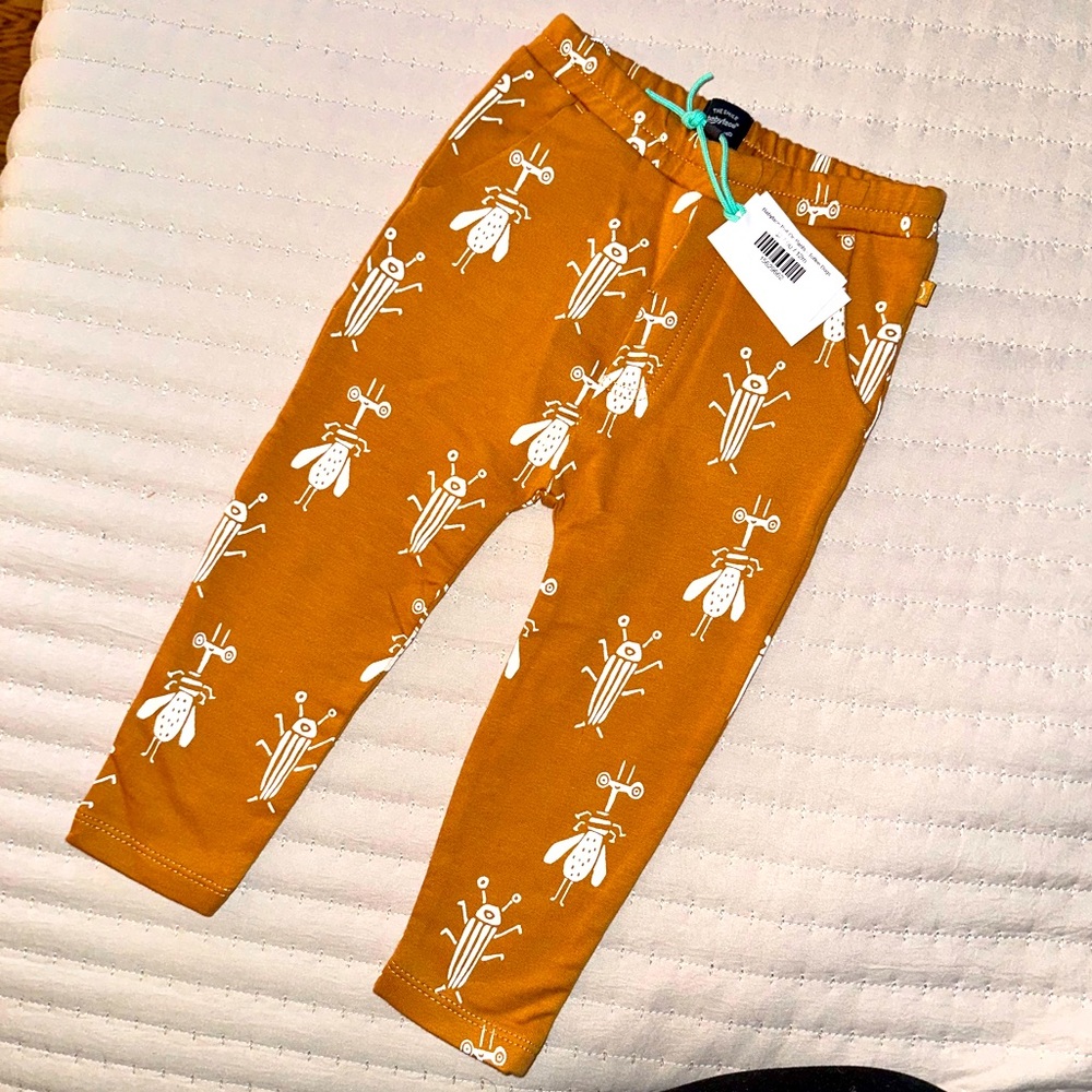 Bug Legging Pants